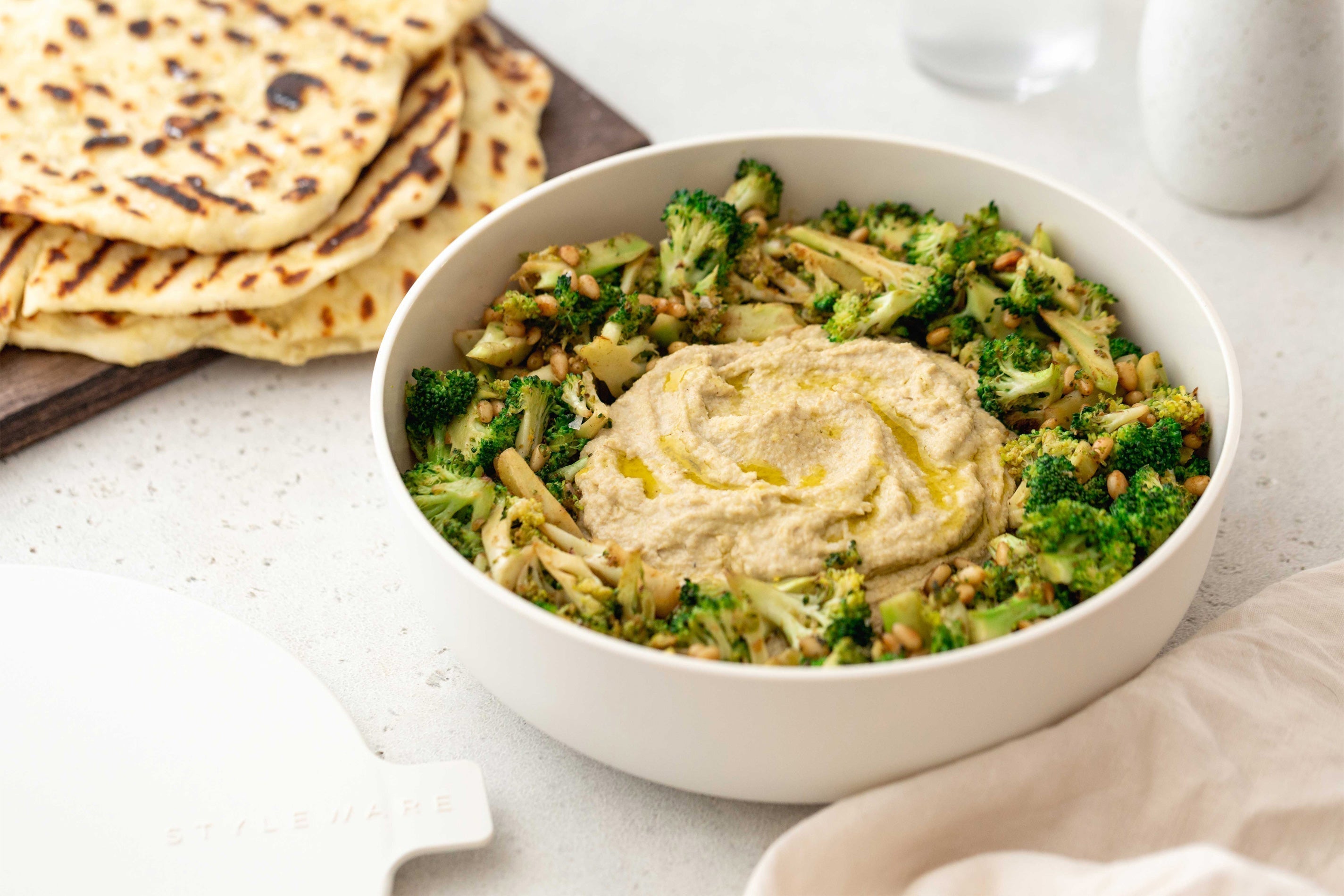 styleware-award-winning-australia-homewares-hummus-transportable-eat-outside