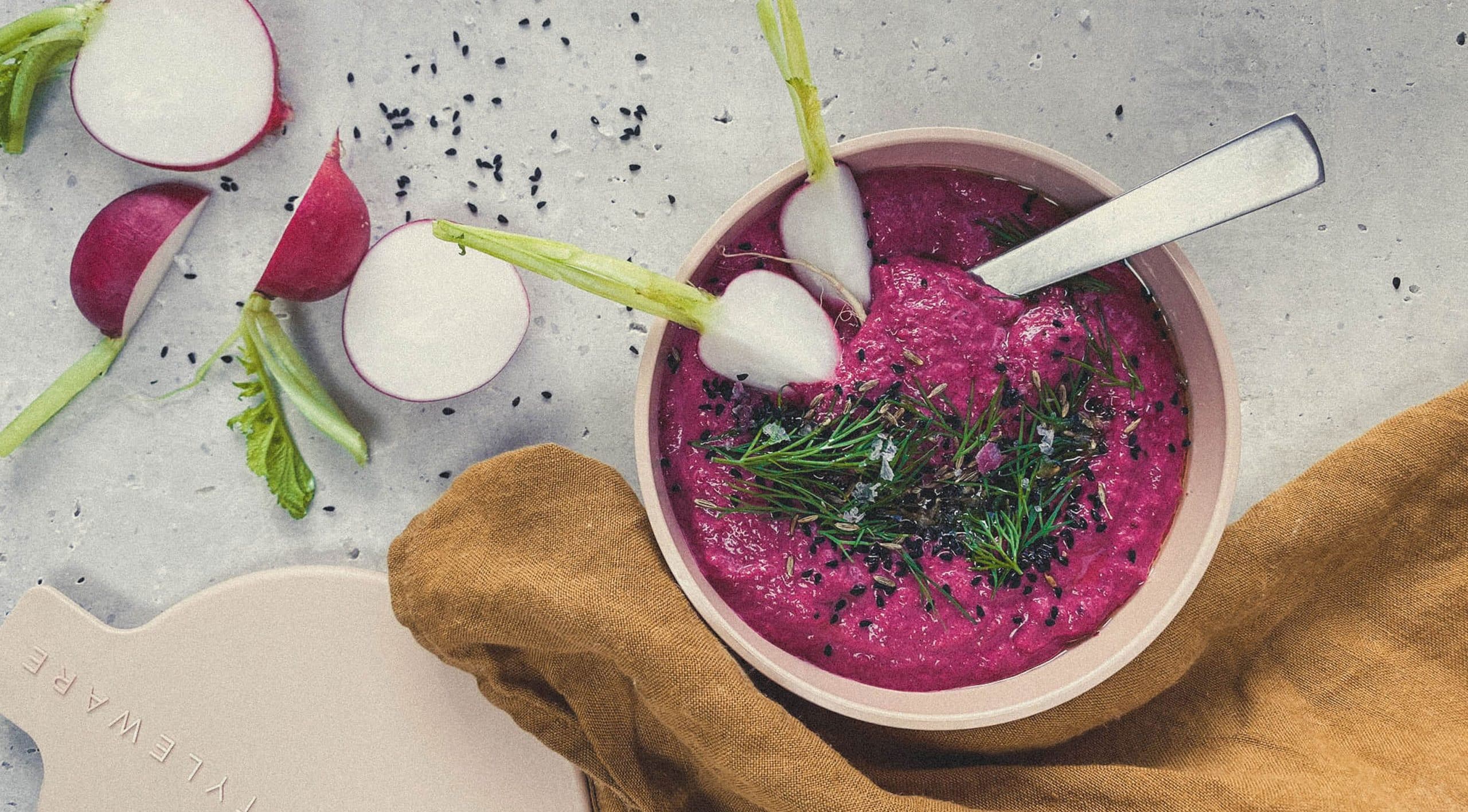 styleware-style-files-from-our-kitchen-beetroot-dip