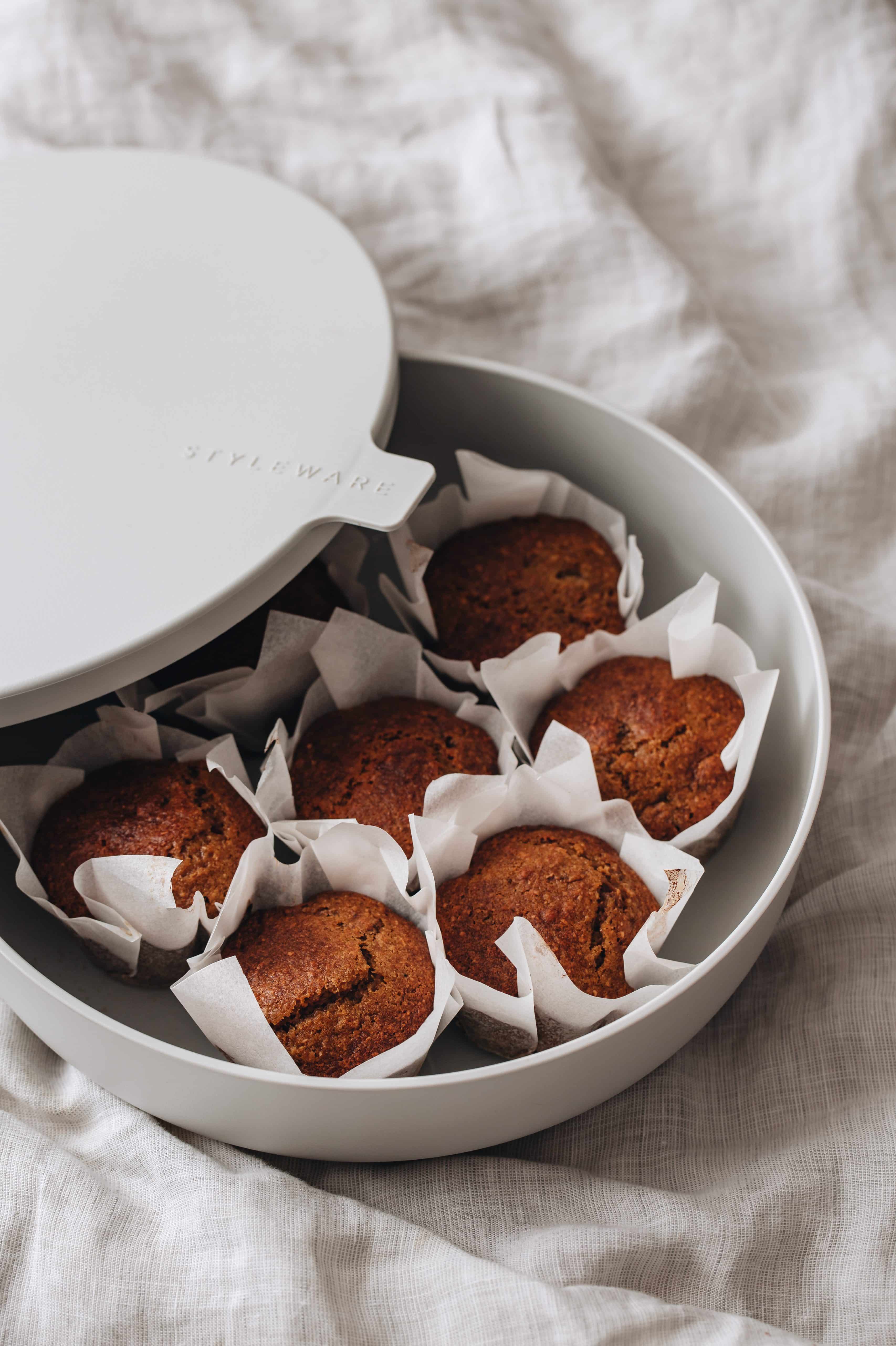 Muffins stored and served in a snap tight nesting bowl with lid are the ideal picnic food.