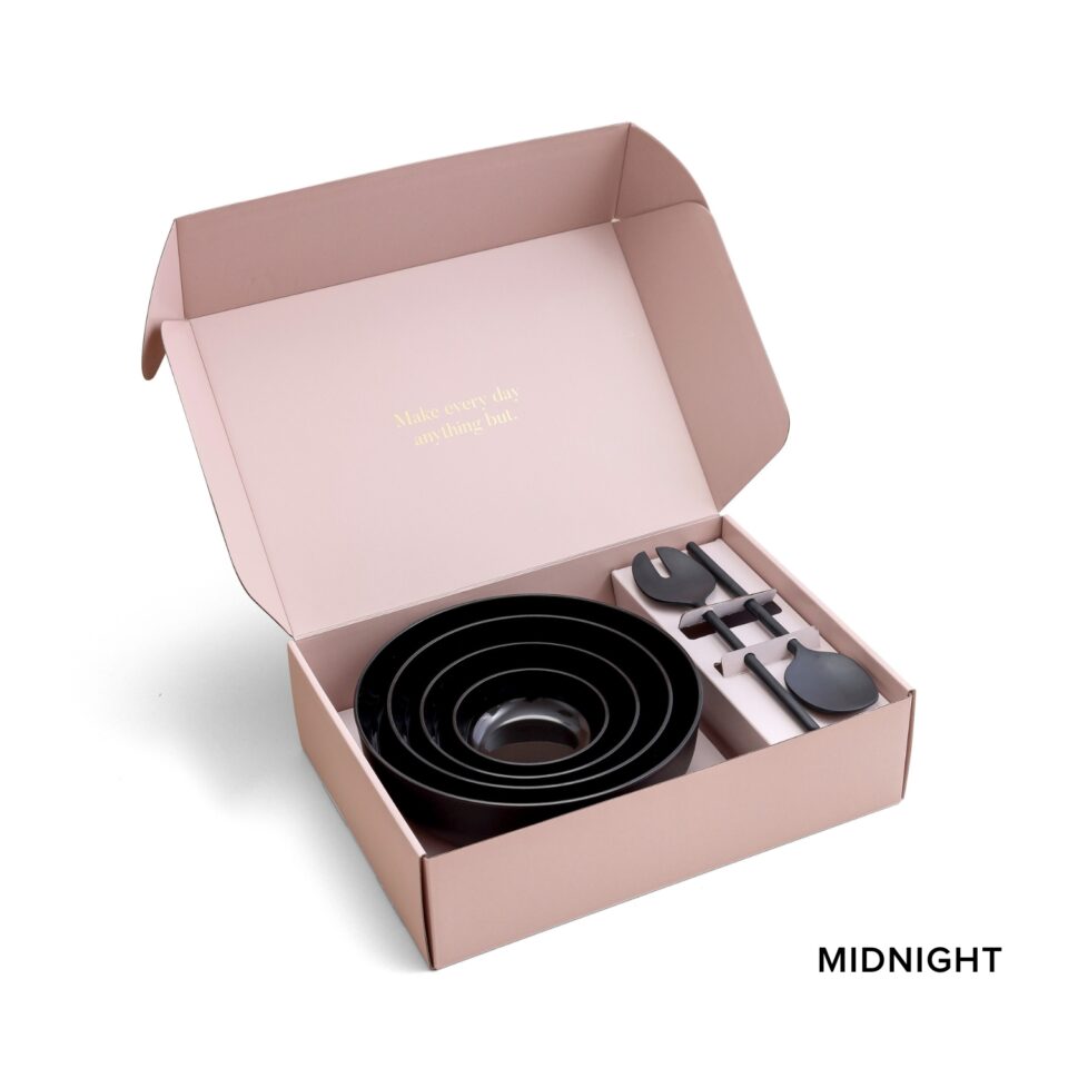Styleware's Ultimate Gift Pack, a 4 piece Nesting Bowl Set + Salad Servers packaged in a limited edition Gift Box, the perfect present to spoil your loved ones.